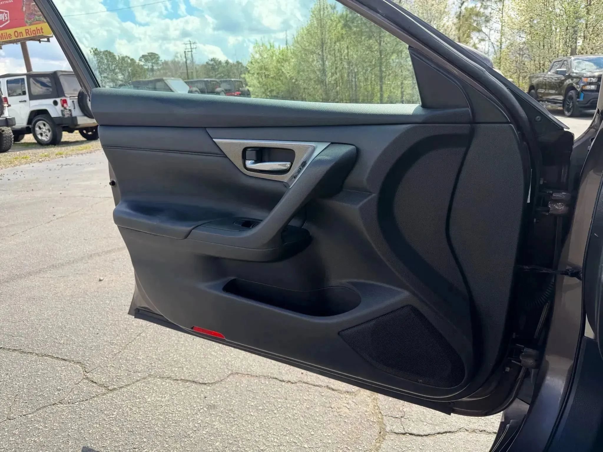 Used 2013 Nissan Altima 2.5 SL FWD image 27