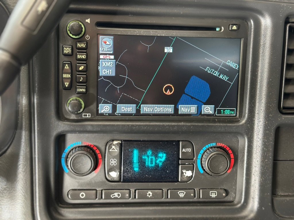 Used 2006 Chevrolet Avalanche Z71 w/ Sun And Sound Package image 17