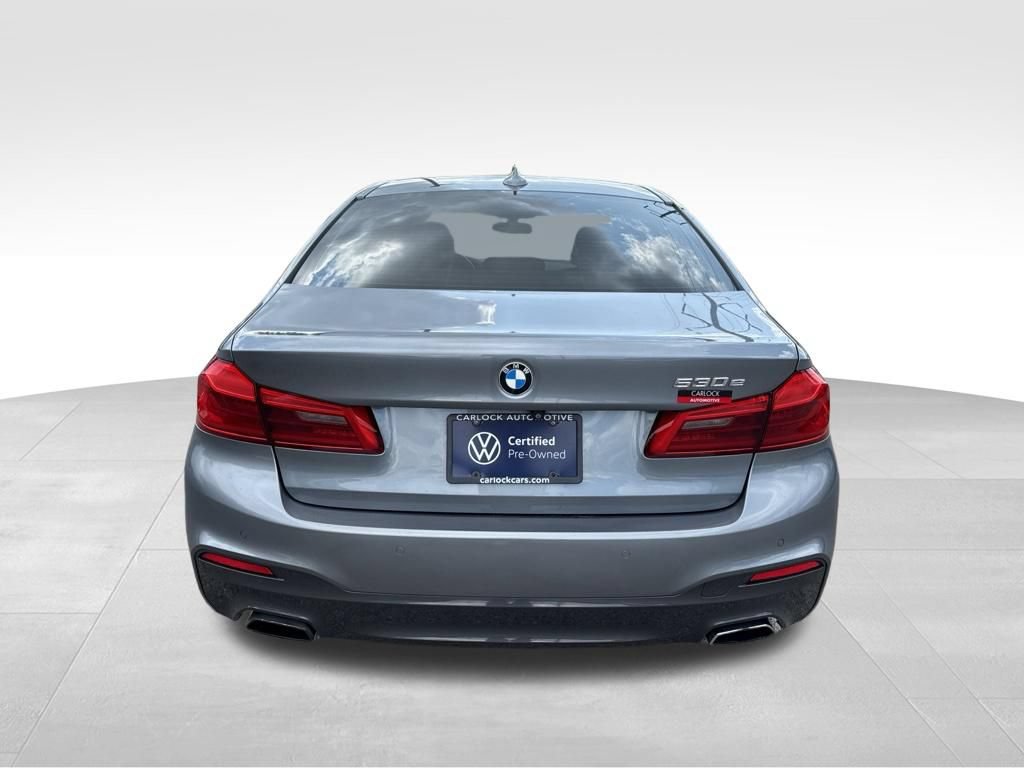 Used 2018 BMW 530e RWD image 7