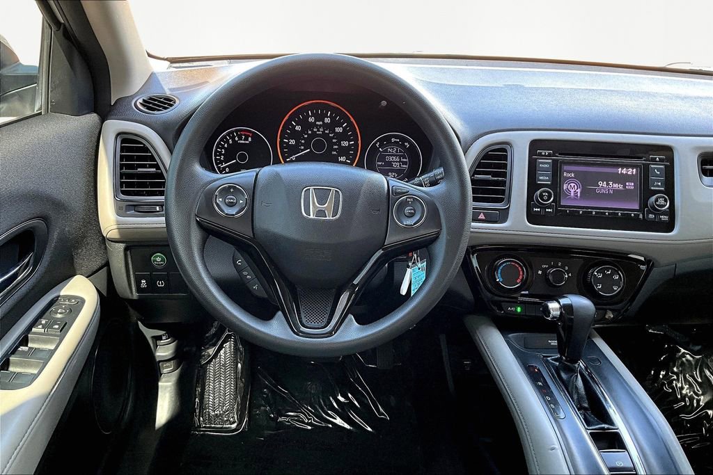 Used 2022 Honda HR-V LX image 5