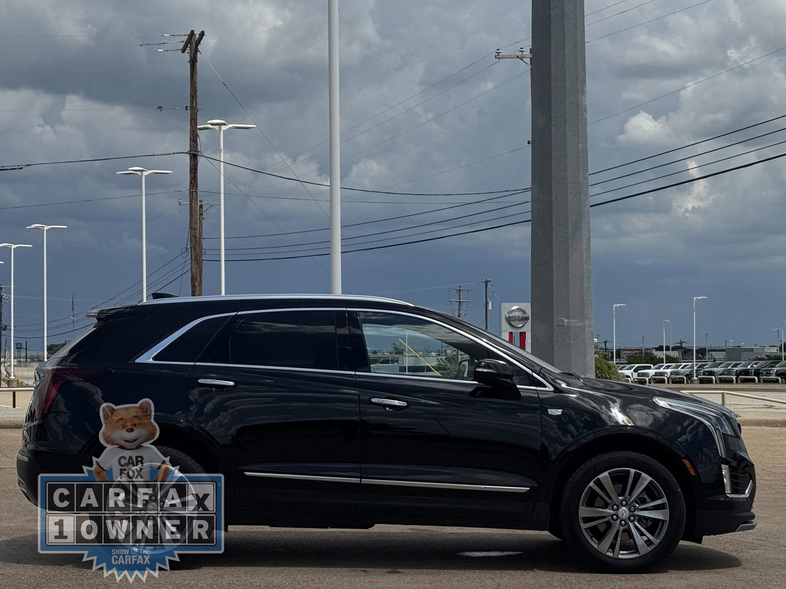 Used 2025 Cadillac XT5 Premium Luxury FWD image 3