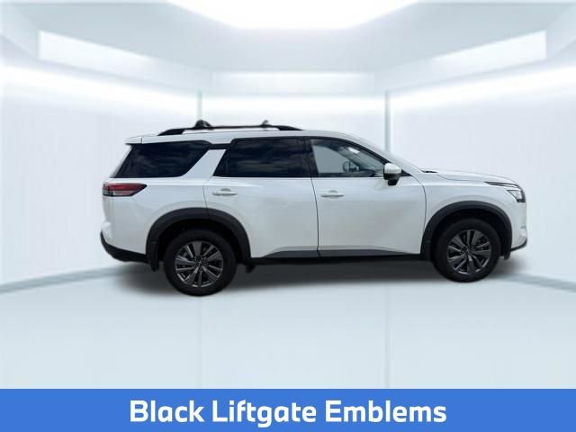 Used 2023 Nissan Pathfinder SV w/ Black Appearance Package AWD/4WD image 5