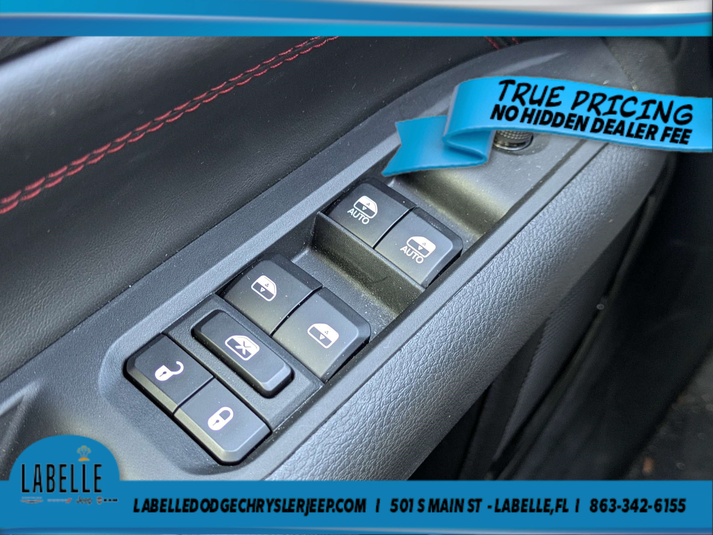 Used 2024 Jeep Compass Trailhawk AWD/4WD image 22