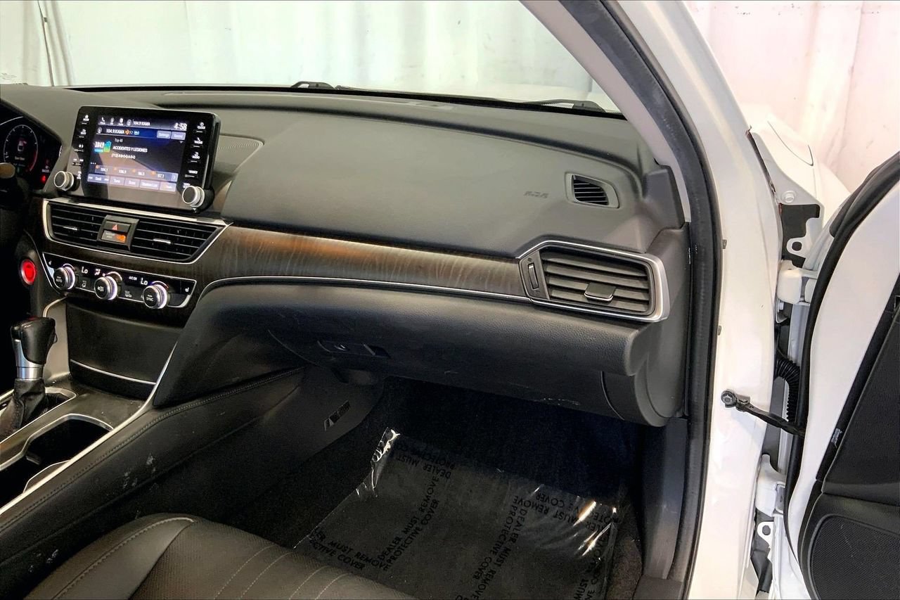 Used 2019 Honda Accord EX-L image 16