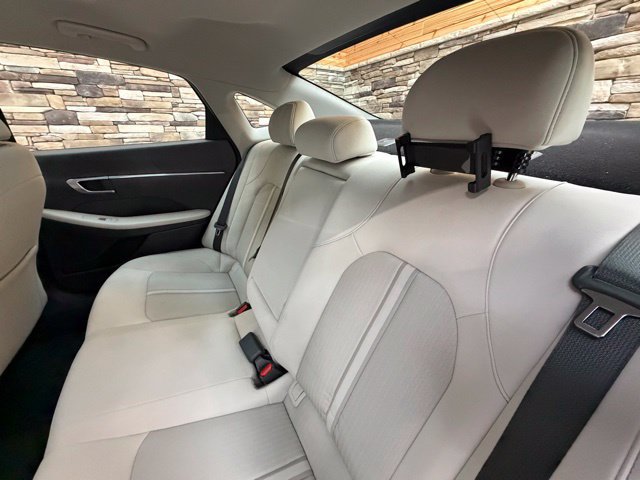 Used 2023 Hyundai Sonata SEL w/ Convenience Package FWD image 32
