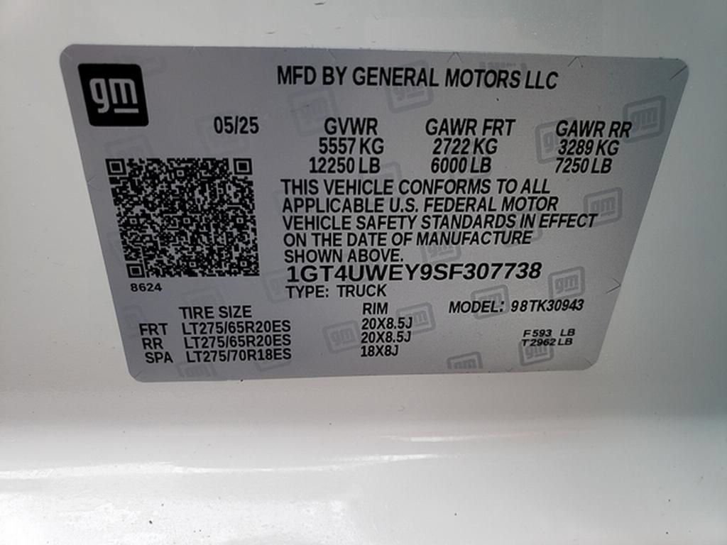 Used 2025 GMC Sierra 3500 Denali w/ Denali Reserve Package AWD/4WD image 16