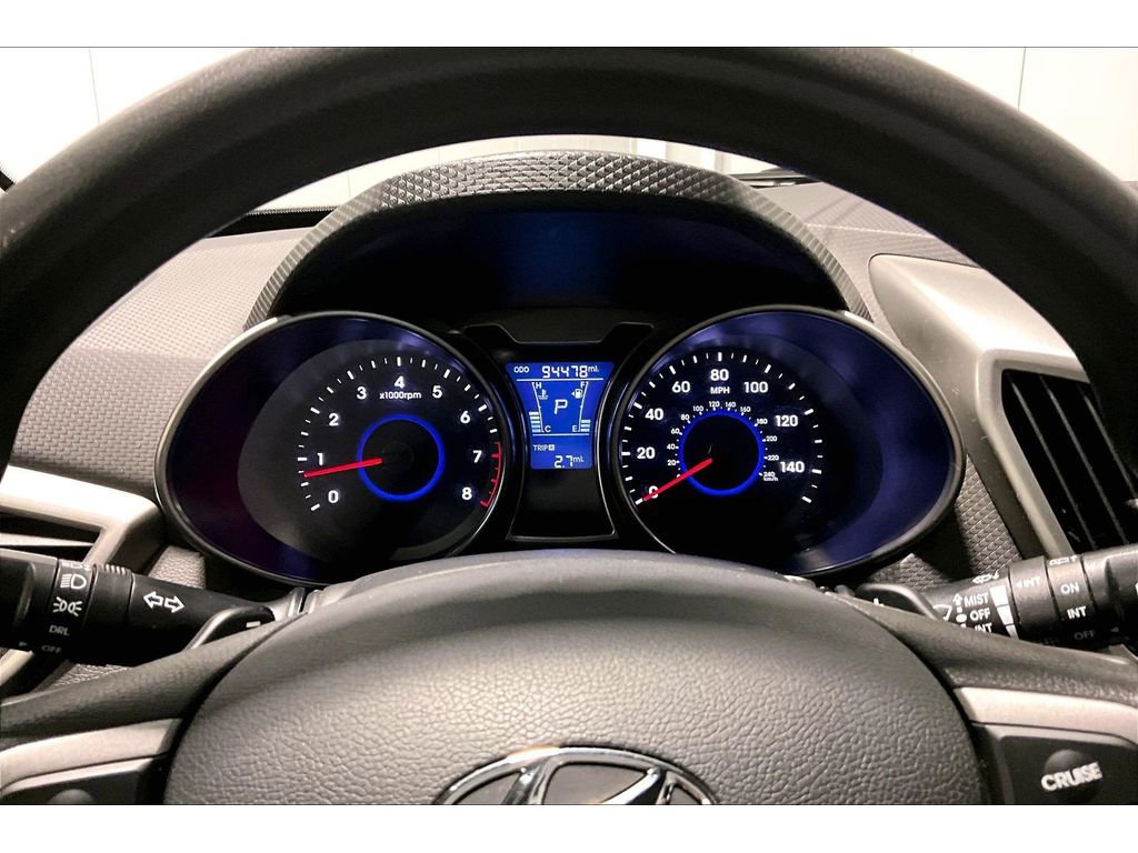 Used 2016 Hyundai Veloster image 21