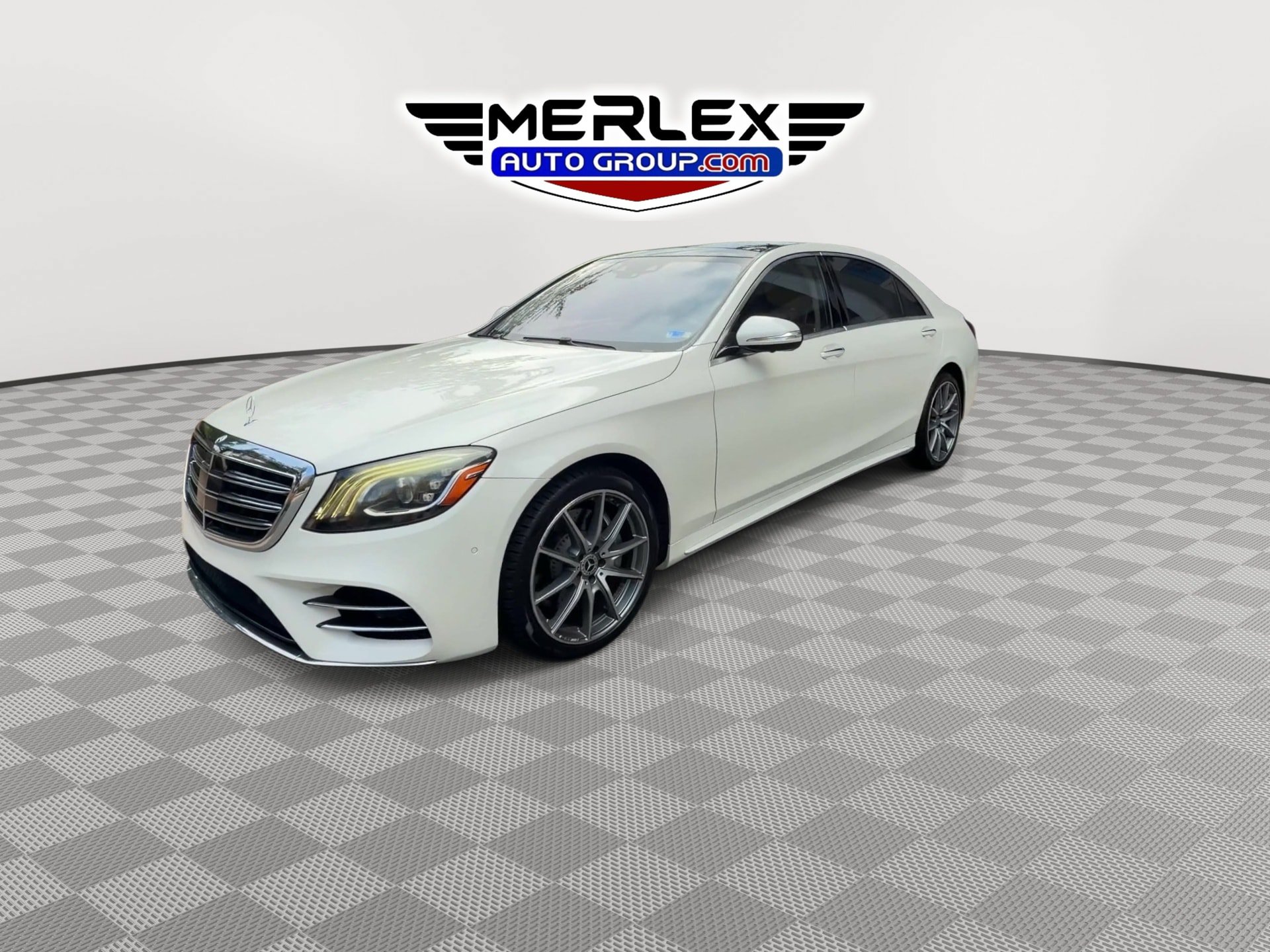 Used 2019 Mercedes-Benz S 560 Sedan image 4