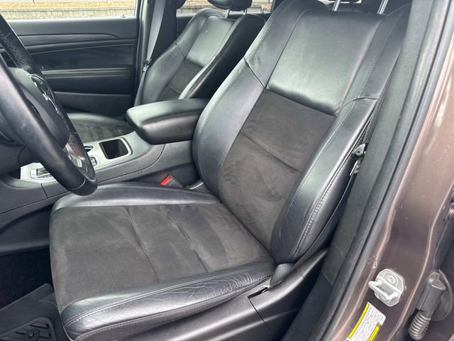 Used 2020 Jeep Grand Cherokee Laredo w/ Laredo X Package AWD/4WD image 29