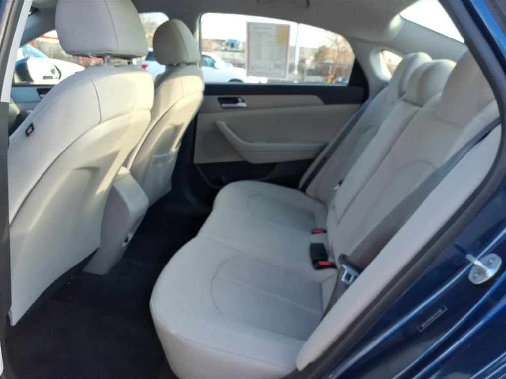 Used 2019 Hyundai Sonata SE image 10