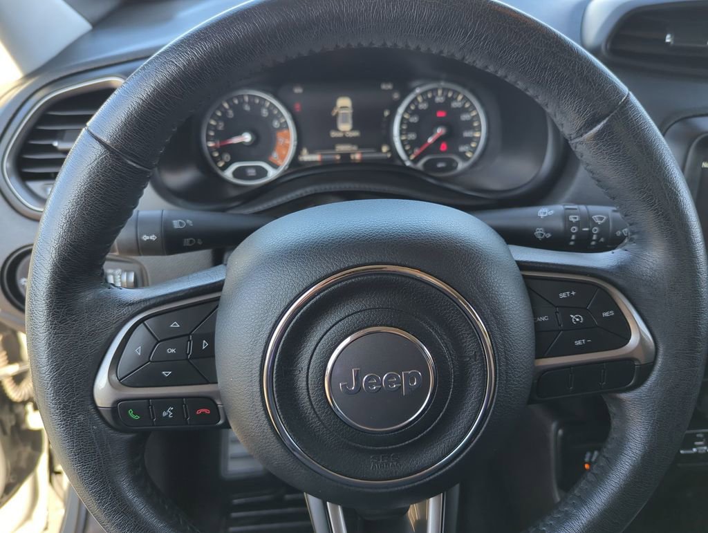 Used 2022 Jeep Renegade Latitude w/ Convenience Group image 11