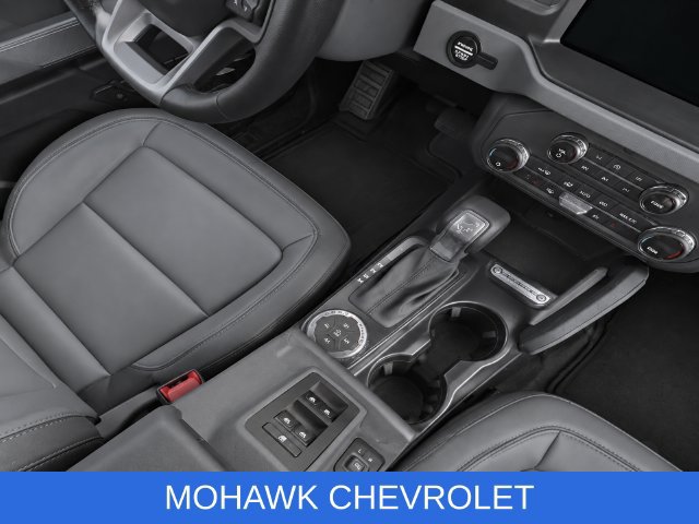 Used 2023 Ford Bronco Everglades AWD/4WD image 19
