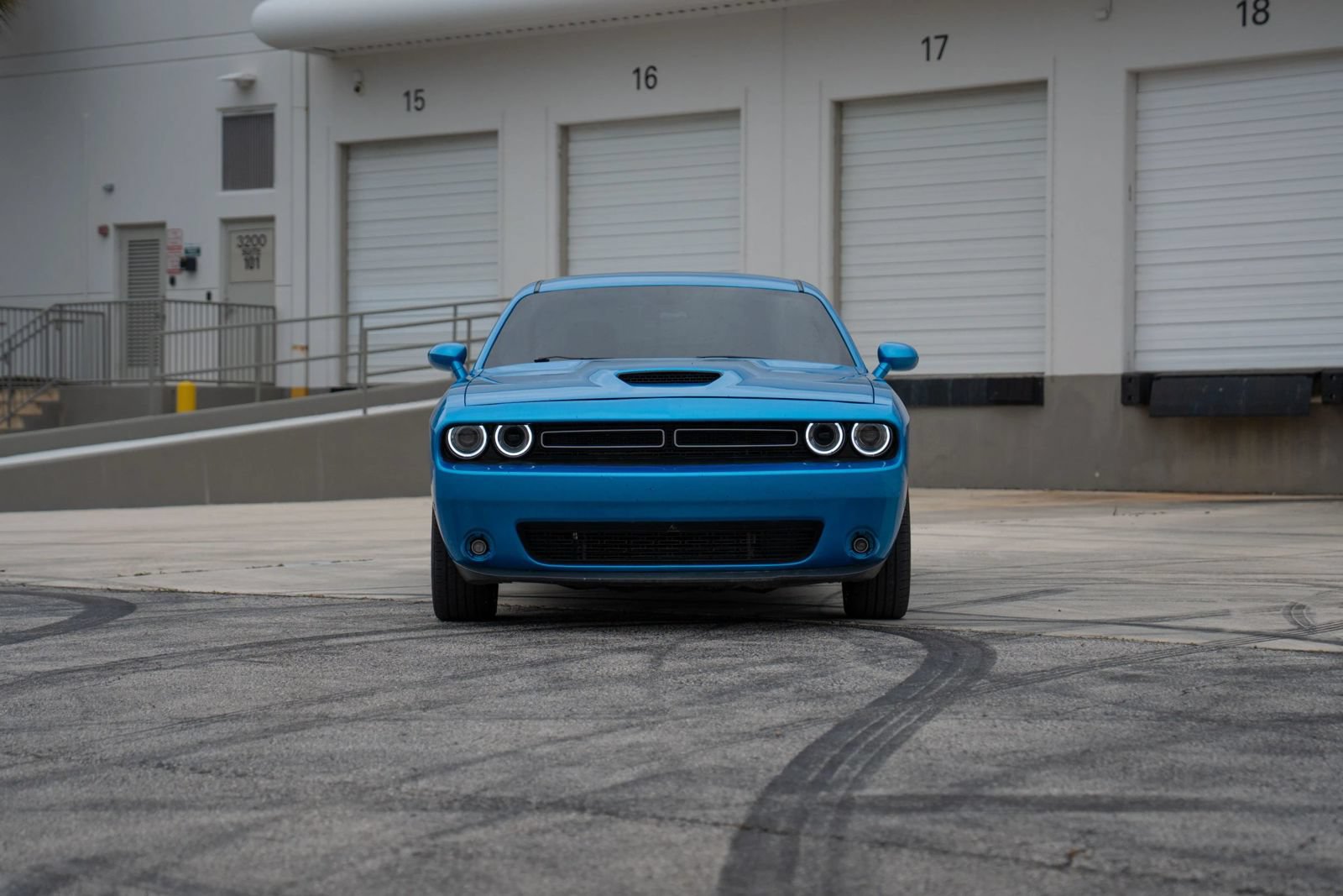Used 2018 Dodge Challenger SXT Plus RWD image 1