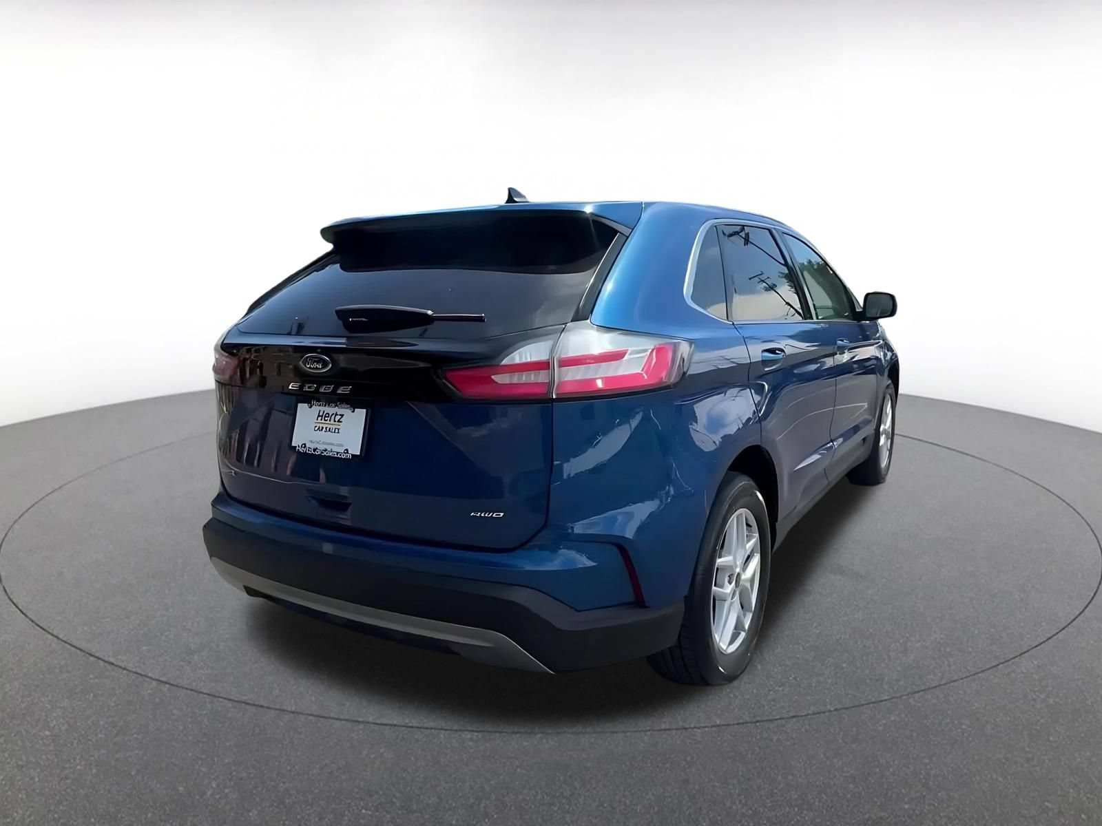 Used 2024 Ford Edge SEL AWD/4WD image 14