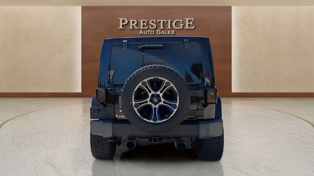 Used 2013 Jeep Wrangler Unlimited Sahara w/ Connectivity Group image 14