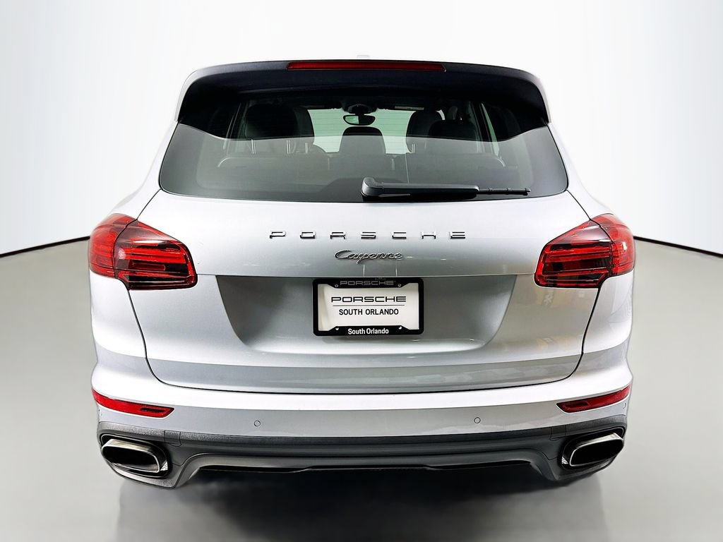 Used 2017 Porsche Cayenne Platinum Edition AWD/4WD image 10