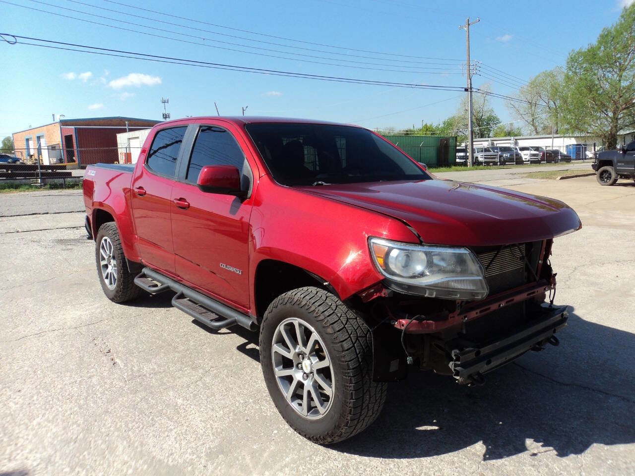Used 2015 Chevrolet Colorado Z71 w/ LPO, Gearon Divider Package AWD/4WD image 7