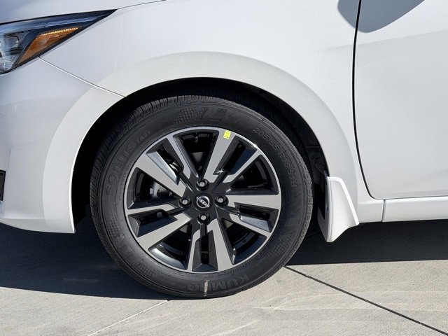 New 2025 Nissan Versa SV image 31