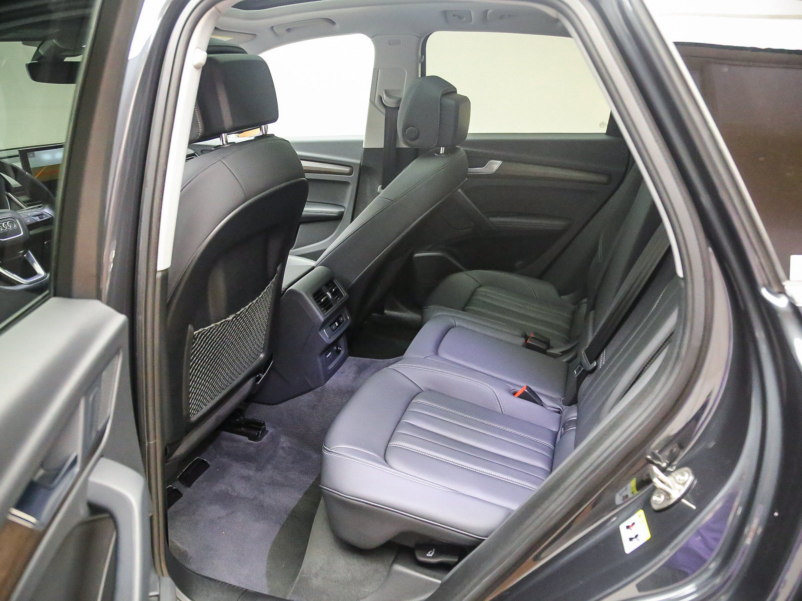 Certified 2023 Audi Q5 Premium Plus w/ Premium Plus Package AWD/4WD image 20