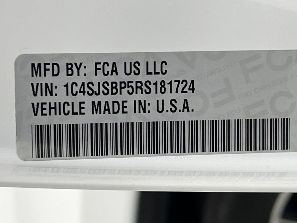 Used 2024 Jeep Wagoneer L Series II w/ Flexible Seating Group image 81