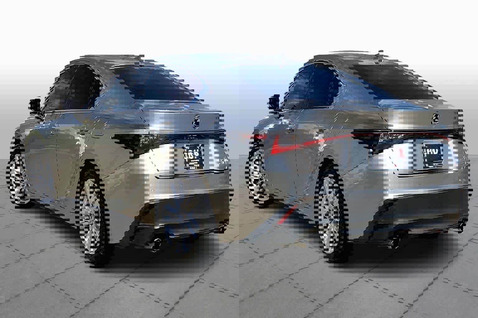 Used 2021 Lexus IS 300 w/ Comfort Package image 11