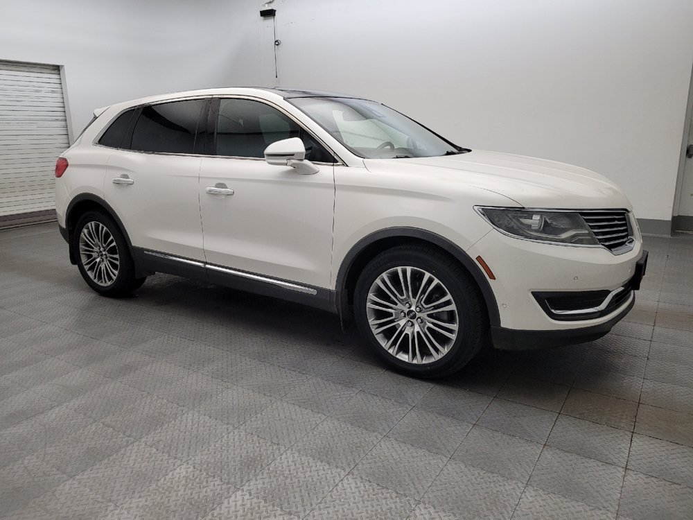 Used 2016 Lincoln MKX Reserve w/ Technology Package AWD/4WD image 11