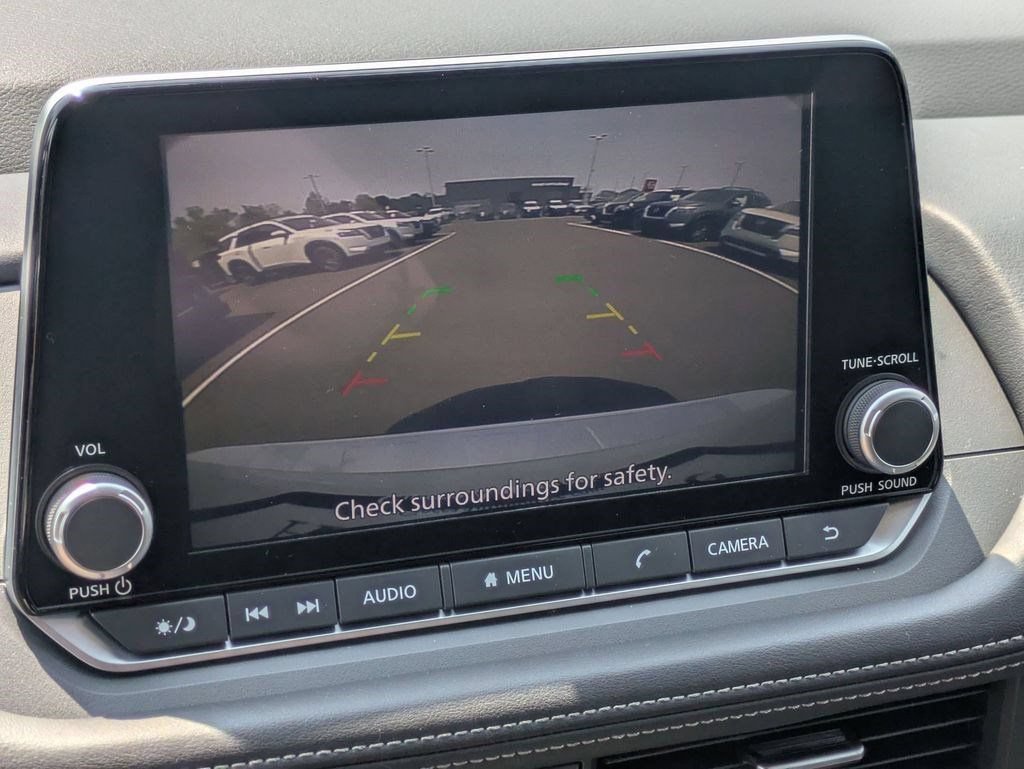 New 2025 Nissan Rogue SV AWD/4WD image 34