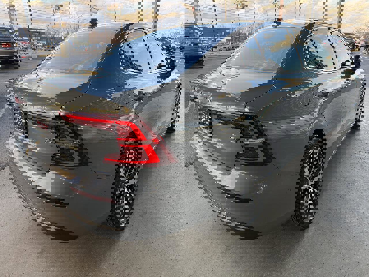 Used 2023 Volvo S60 B5 Ultimate w/ Climate Package image 5