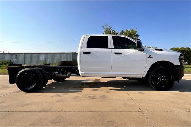New 2026 RAM 3500 Tradesman image 15