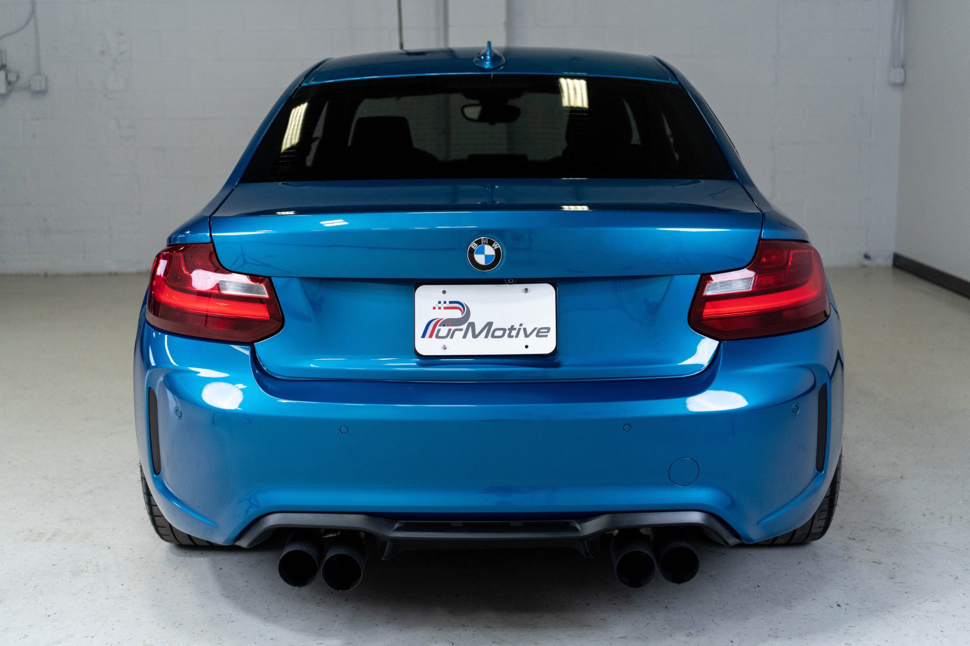 Used 2017 BMW M2 RWD image 10