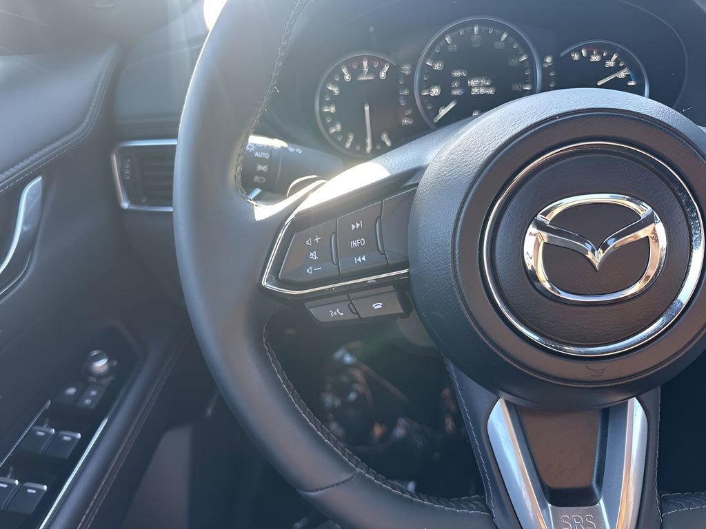 Used 2025 MAZDA CX-5 Signature image 16
