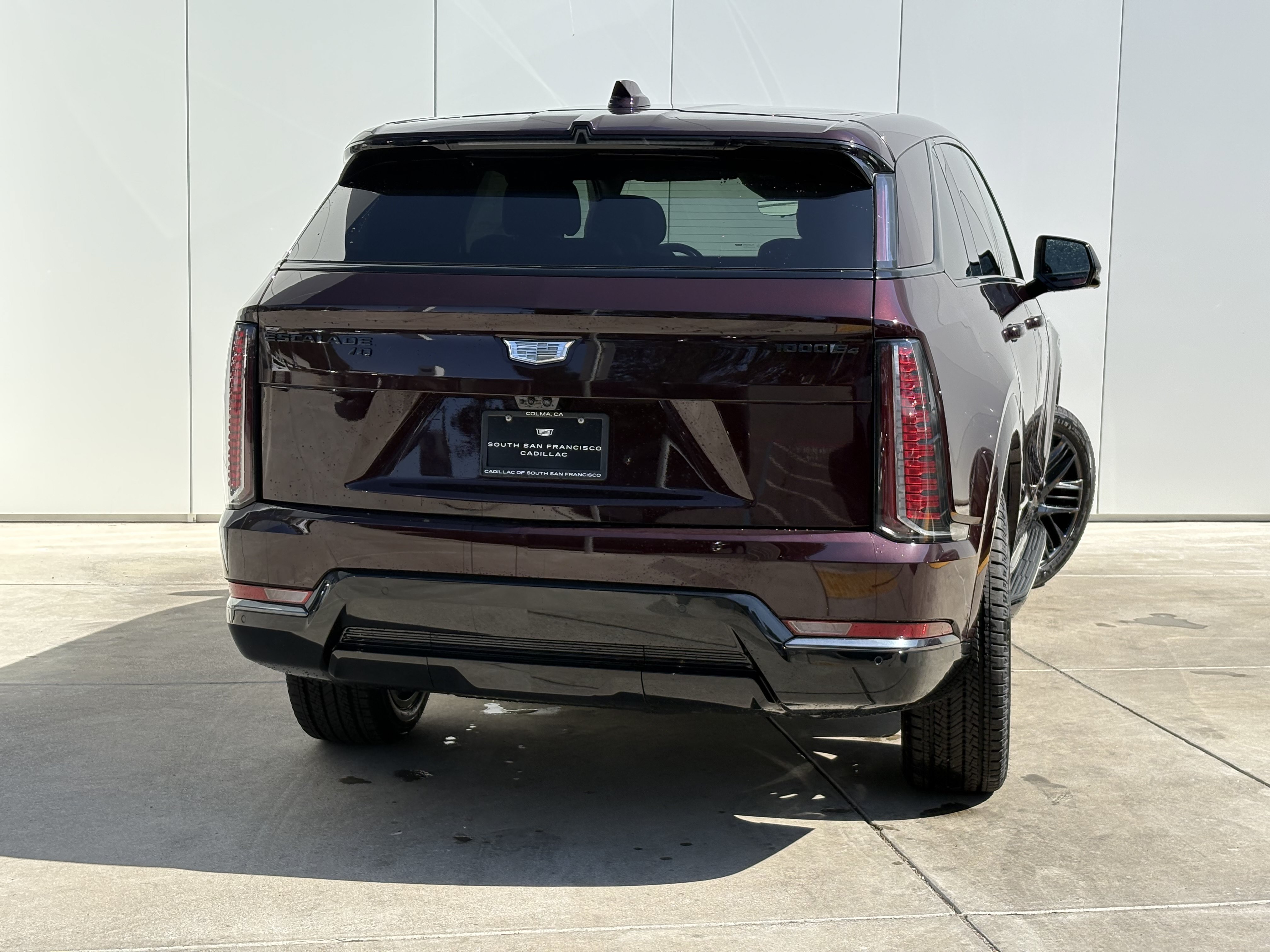 New 2025 Cadillac Escalade IQ Sport 2 w/ LPO, ONYX Package AWD/4WD image 6