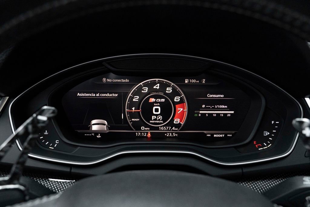 Used 2018 Audi SQ5 Prestige AWD/4WD image 24