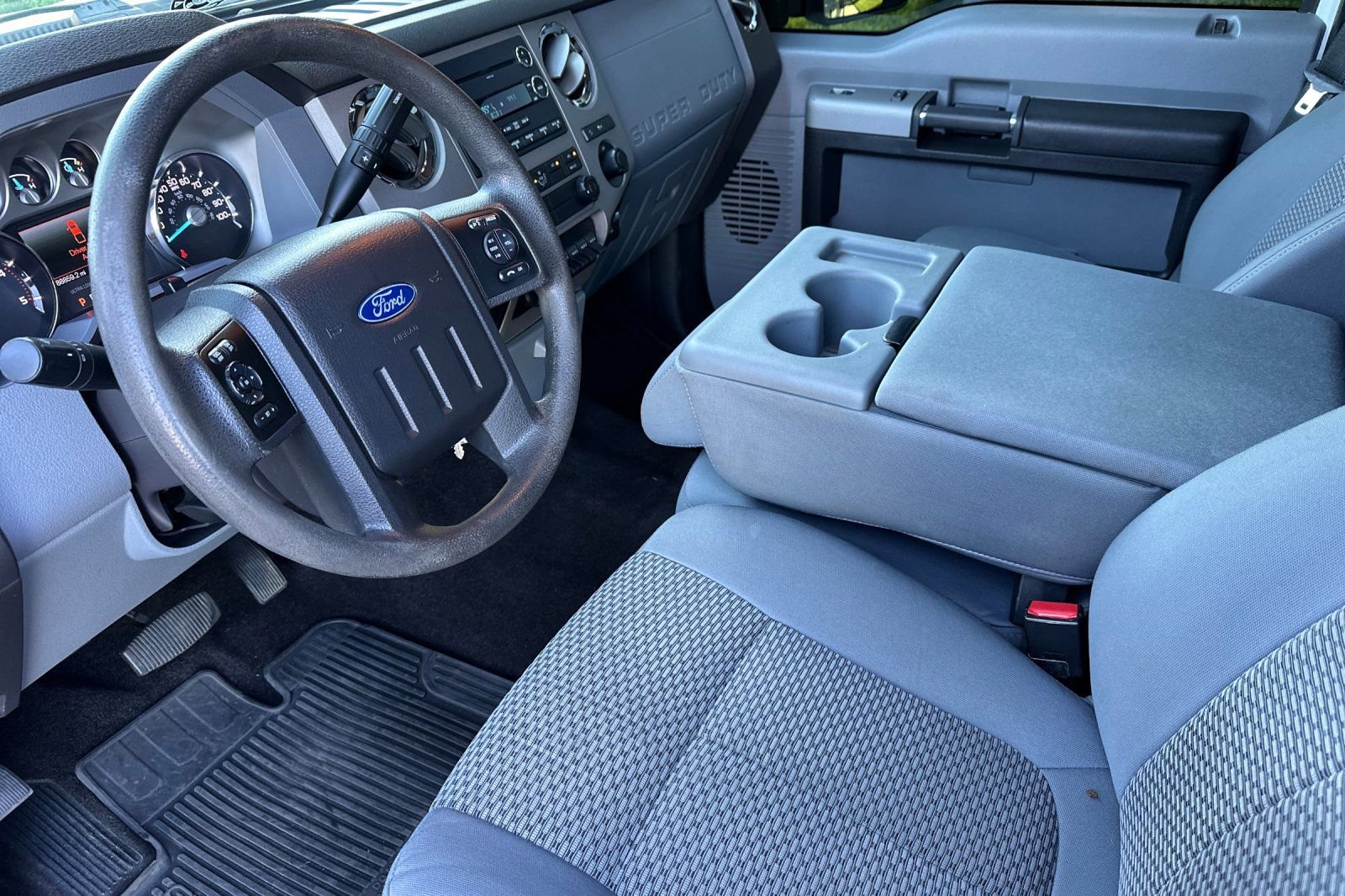 Used 2015 Ford F250 XLT w/ XLT Value Package AWD/4WD image 7