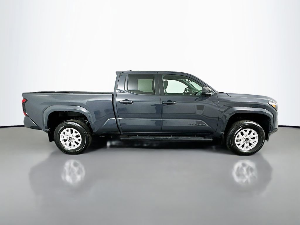 Used 2024 Toyota Tacoma SR5 image 4