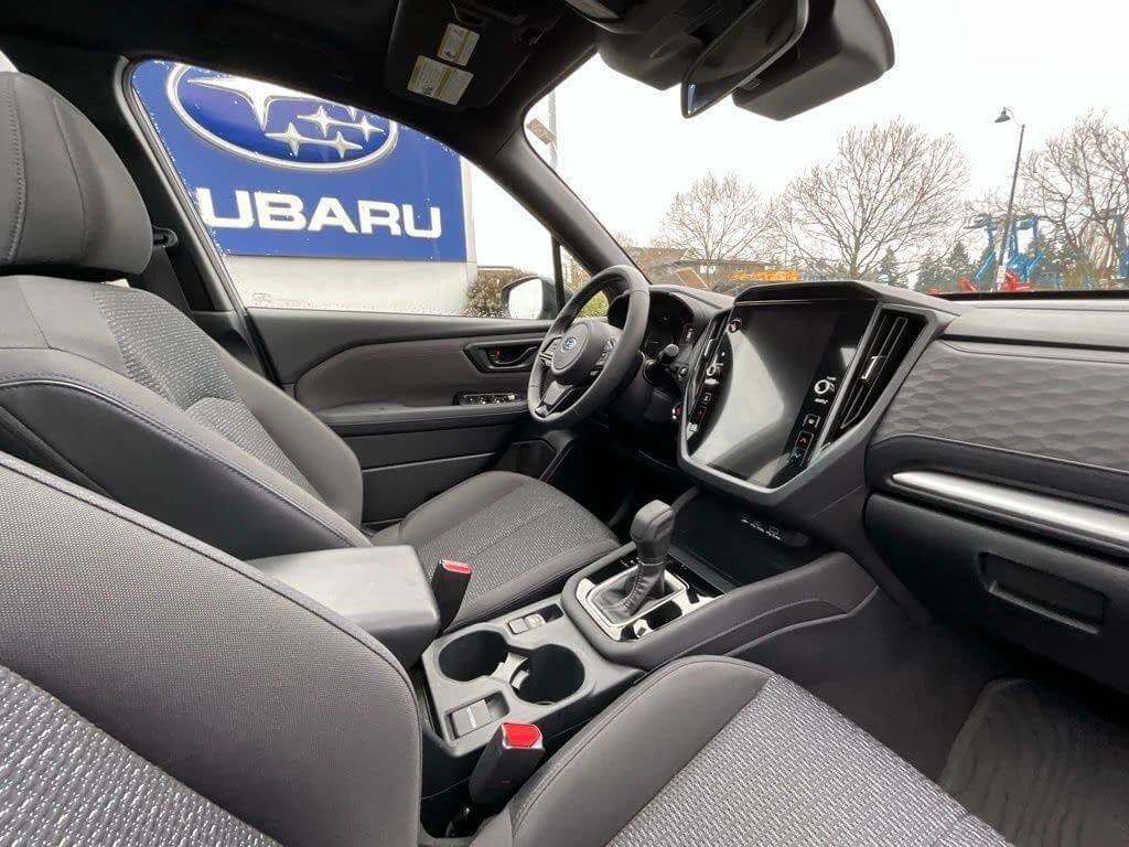 Certified 2025 Subaru Forester Premium image 17