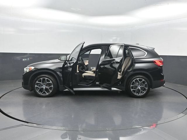 Used 2022 BMW X1 sDrive28i w/ Premium Package FWD image 35