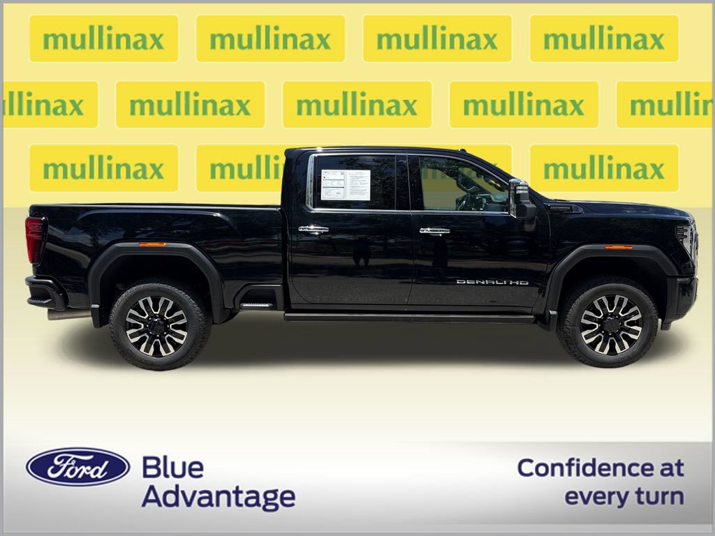 Used 2024 GMC Sierra 2500 Denali Ultimate AWD/4WD image 2