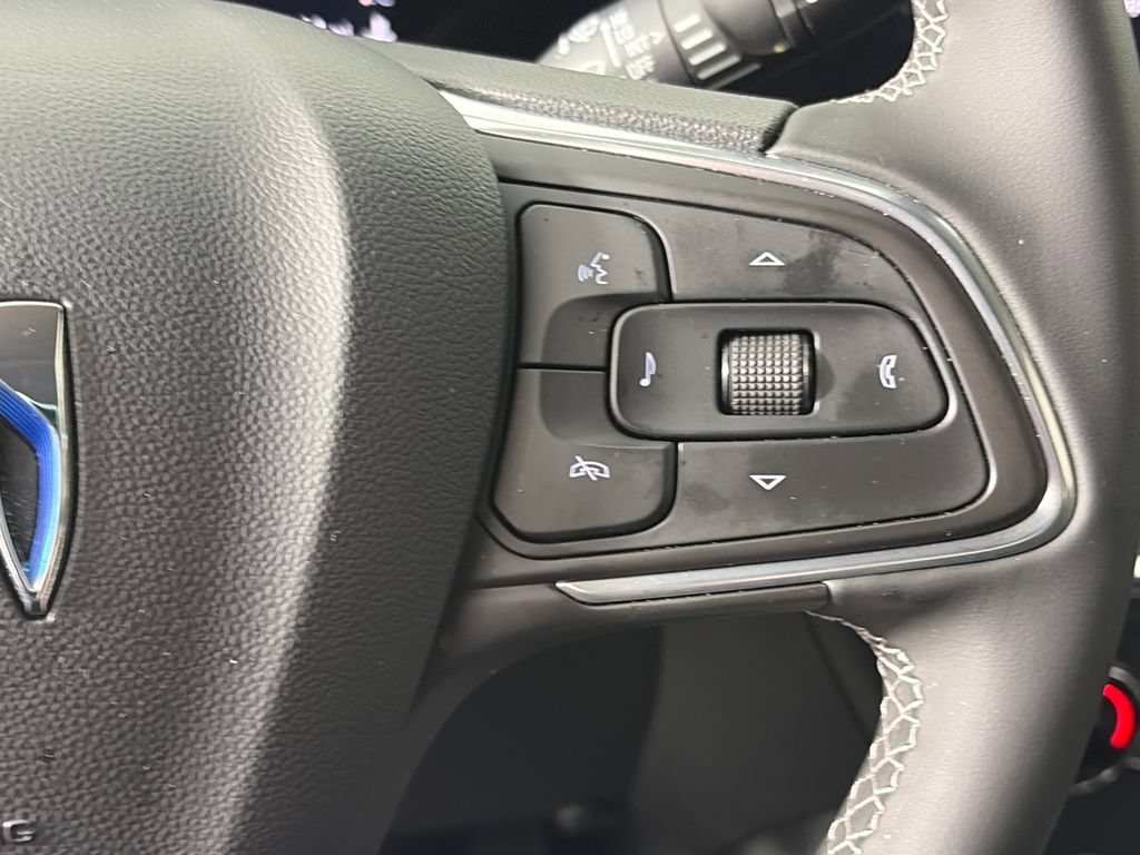 Used 2025 Buick Encore GX Preferred w/ Advanced Technology Package FWD image 18