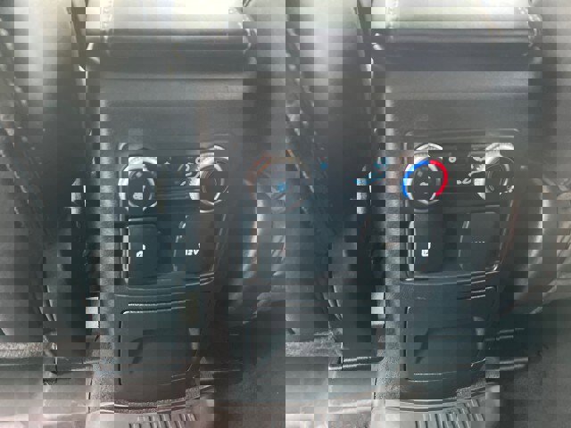 Certified 2022 Ford Explorer XLT w/ Equipment Group 202A image 28