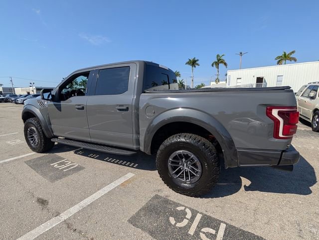 Used 2020 Ford F150 Raptor w/ Equipment Group 802A Luxury AWD/4WD image 10