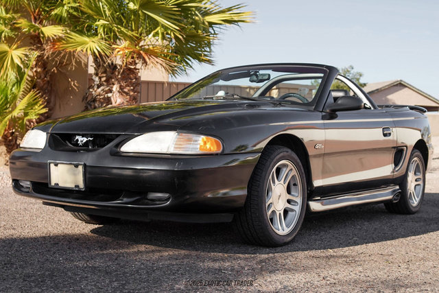 Used 1998 Ford Mustang GT RWD image 14