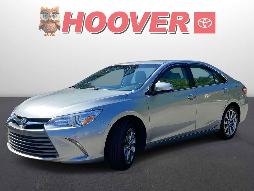 Used 2017 Toyota Camry XLE image 6