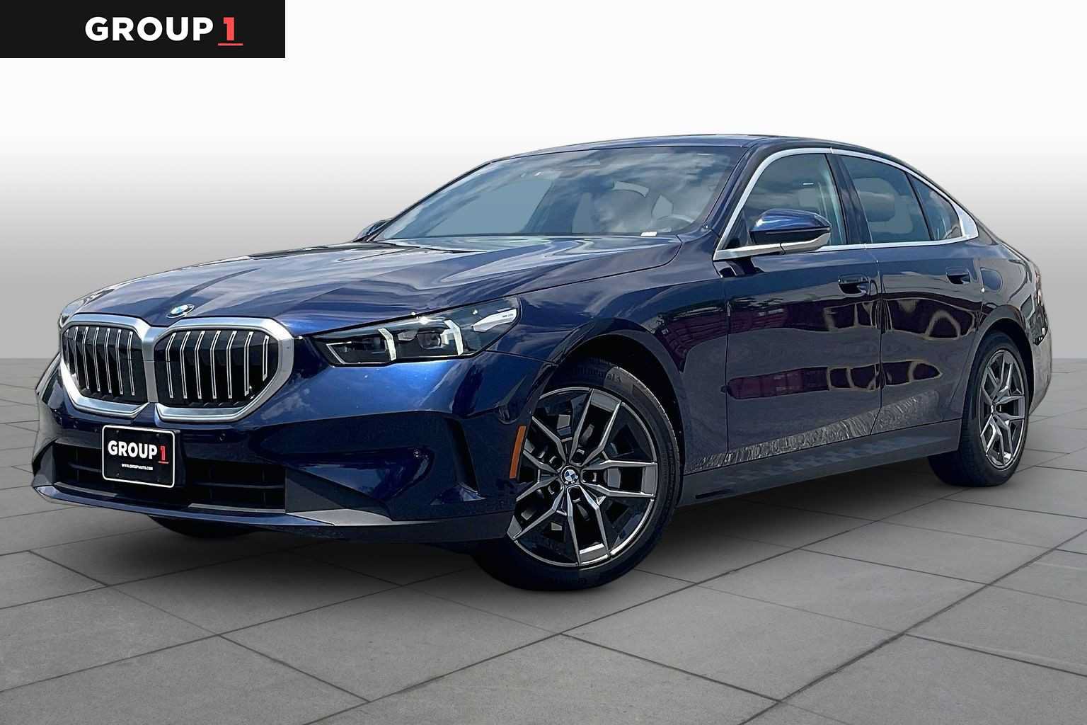 Used 2026 BMW 530i xDrive AWD/4WD image 1