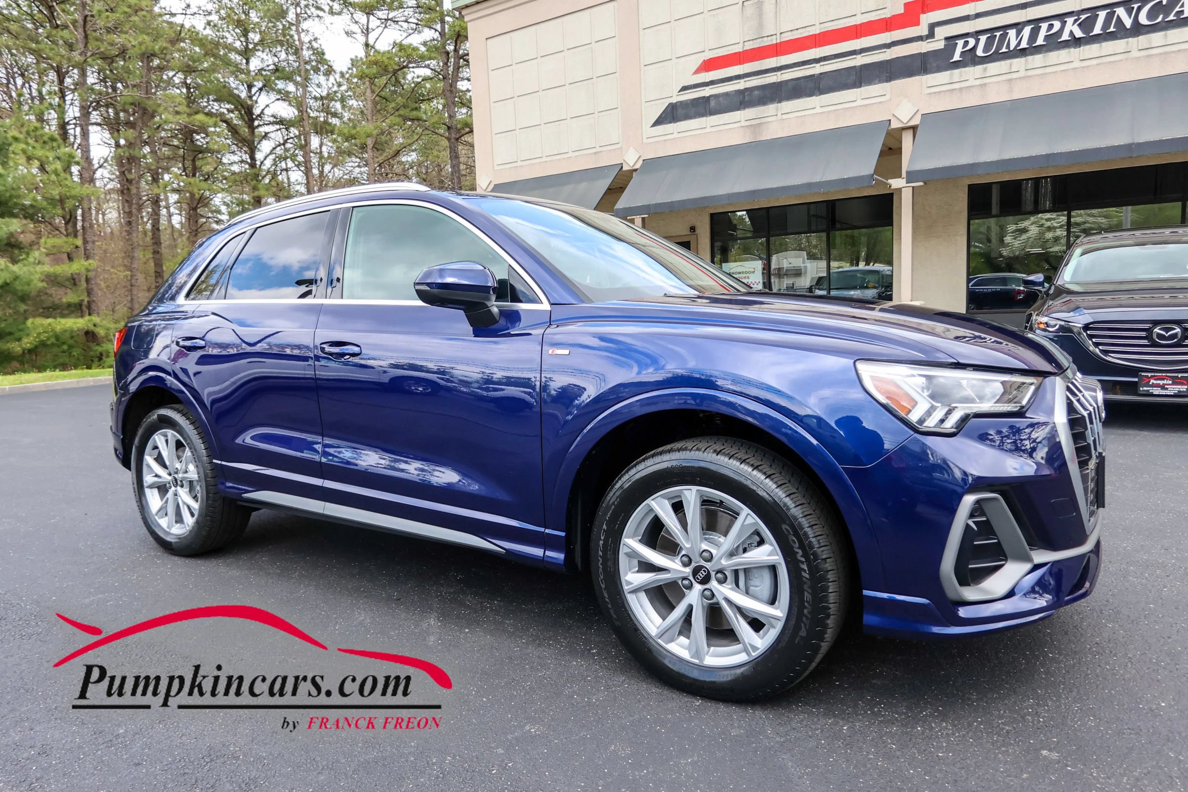 Used 2022 Audi Q3 2.0T Premium Plus w/ Premium Plus Package AWD/4WD image 1