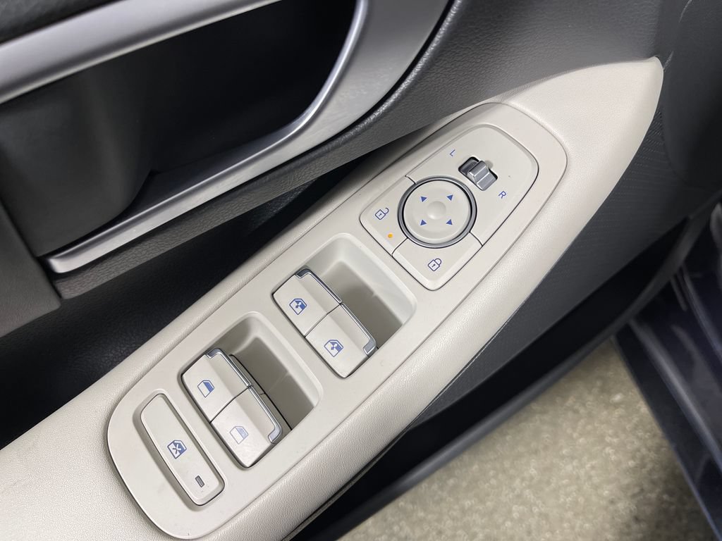 Certified 2024 Hyundai Sonata SEL FWD image 19