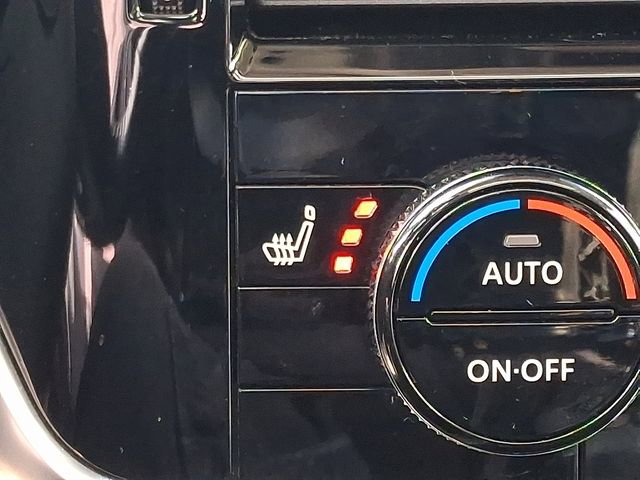 Used 2022 Nissan Rogue SL w/ SL Premium Package image 26