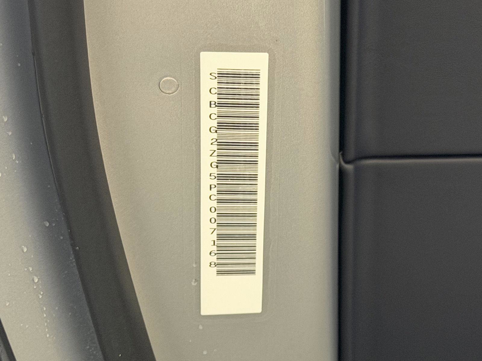 Used 2023 Bentley Continental GT Azure image 27