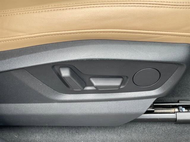 Used 2021 Audi Q8 Premium w/ Convenience Package AWD/4WD image 10