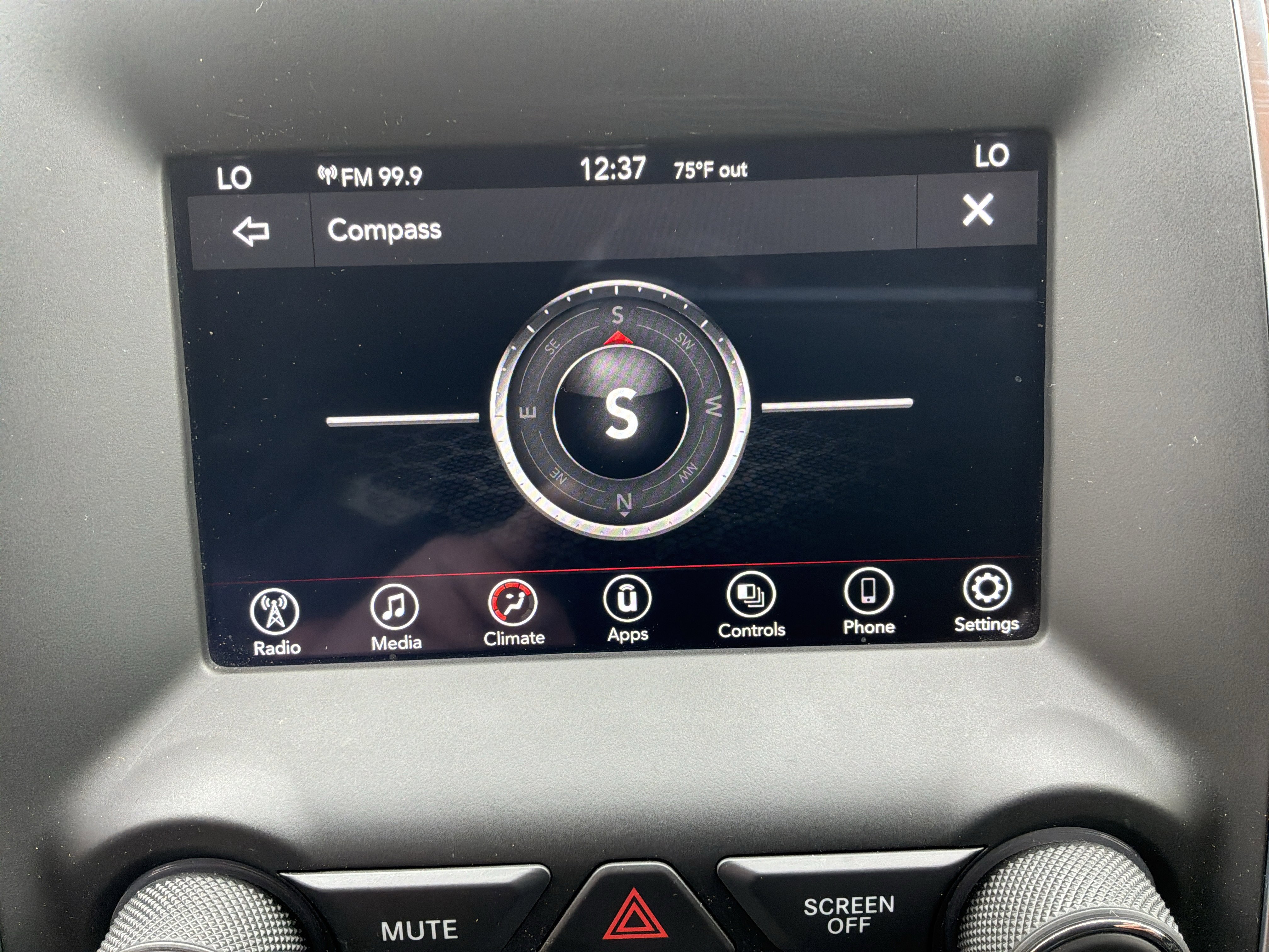 Used 2019 Dodge Durango SXT AWD/4WD image 24